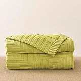Split P Pear Concentric Square Throw 60''L