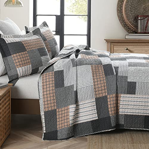 Sahsahcasa Quilt King Size, King Quilt Set, 100% Cotton King Quilt Bedding Set Bedspreads, Farmhouse Patchwork Quilt, Plaid Reversible Lightweight Rustic Bedspread, Grey Black Brown White, 3 Pieces #TOP2