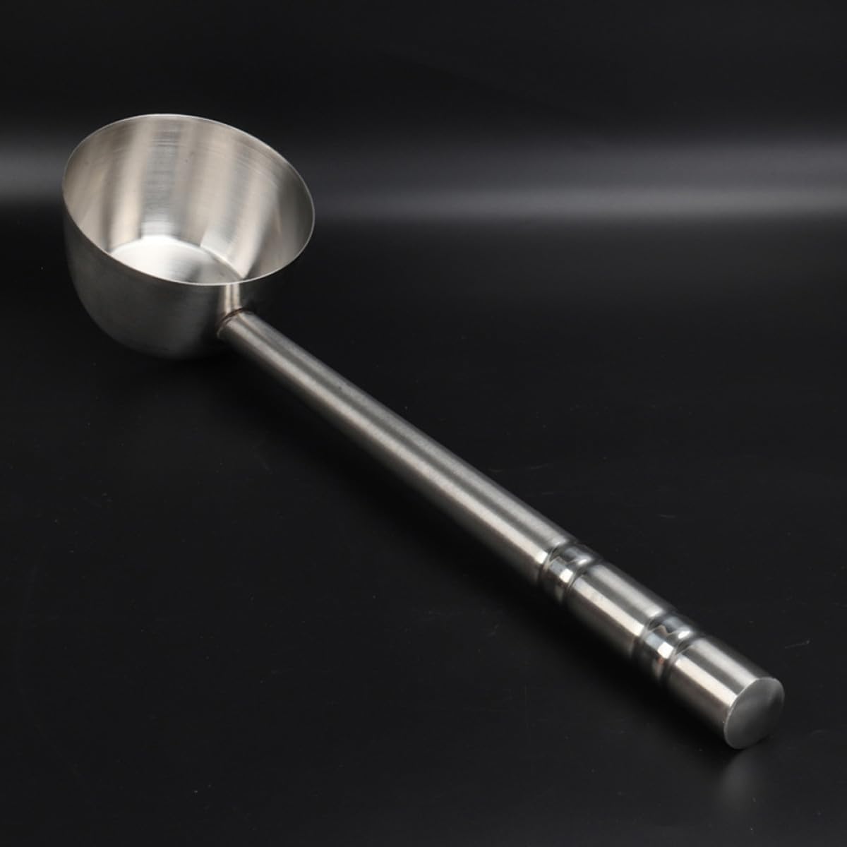 Stainless Steel Water Ladle Kitchen Soup Spoon 16cm Flat Bottom Thickened Multipurpose Scoop for Home Cooking and Serving