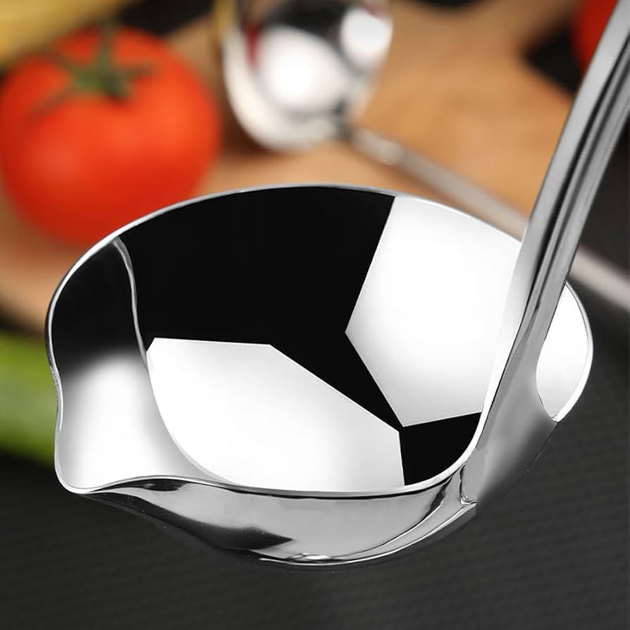 Amazon.com: SIAIQIANG Kitchen Luminous Soup Ladle with Pour Spout