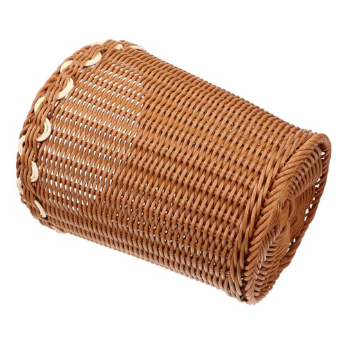 Panier tressé imitation rotin pour salon chaleureux et ordonné