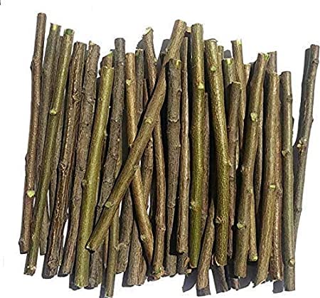 Indian Ayurvedic Natural Organic Neem Datun Toothbrush Nim Tree Twigs Chew Sticks for Brushing Teeth Removes Bad Breath, Relieve Tooth Ache (Pack of 20)