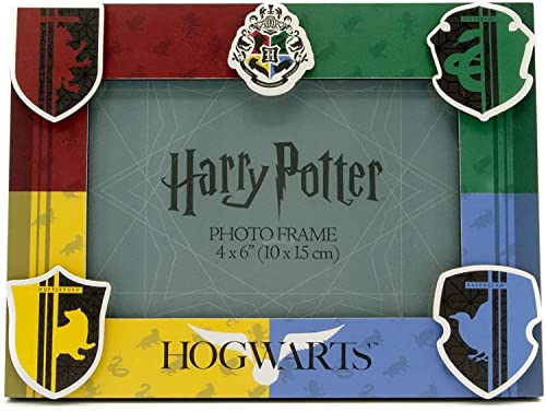 Image of Silver Buffalo Harry Potter Hogwarts House Pride 3D MDF Photo Frame, 4 x 6 Inches