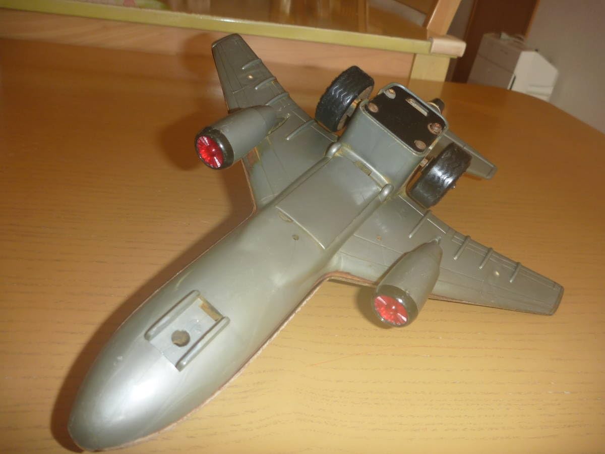 Amazon.co.jp: 全日空旅客機、JA8501型（ブリキおもちゃ