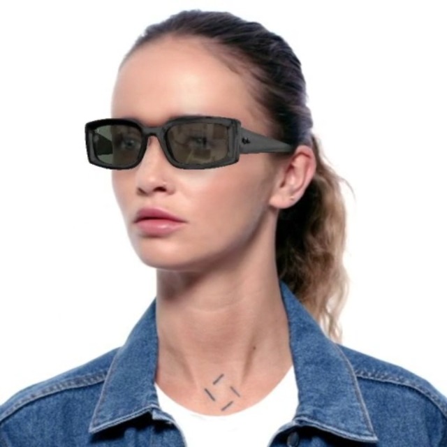 Amazon.com: Ray-Ban RB4395 Kiliane 667771 54MM Black/Plastic Lens