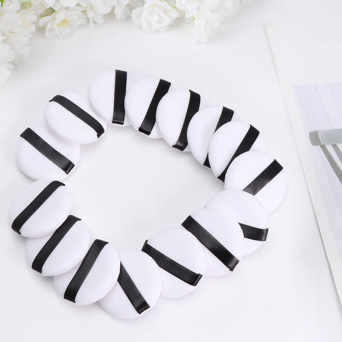 20pcs Makeup Gentle and Delicate Flocked Powder Puff Easy to Clean and Portable
