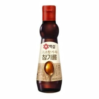 CJ Premium Sesame Oil Beksul Original, brown, 10.8 fl oz 320 ml