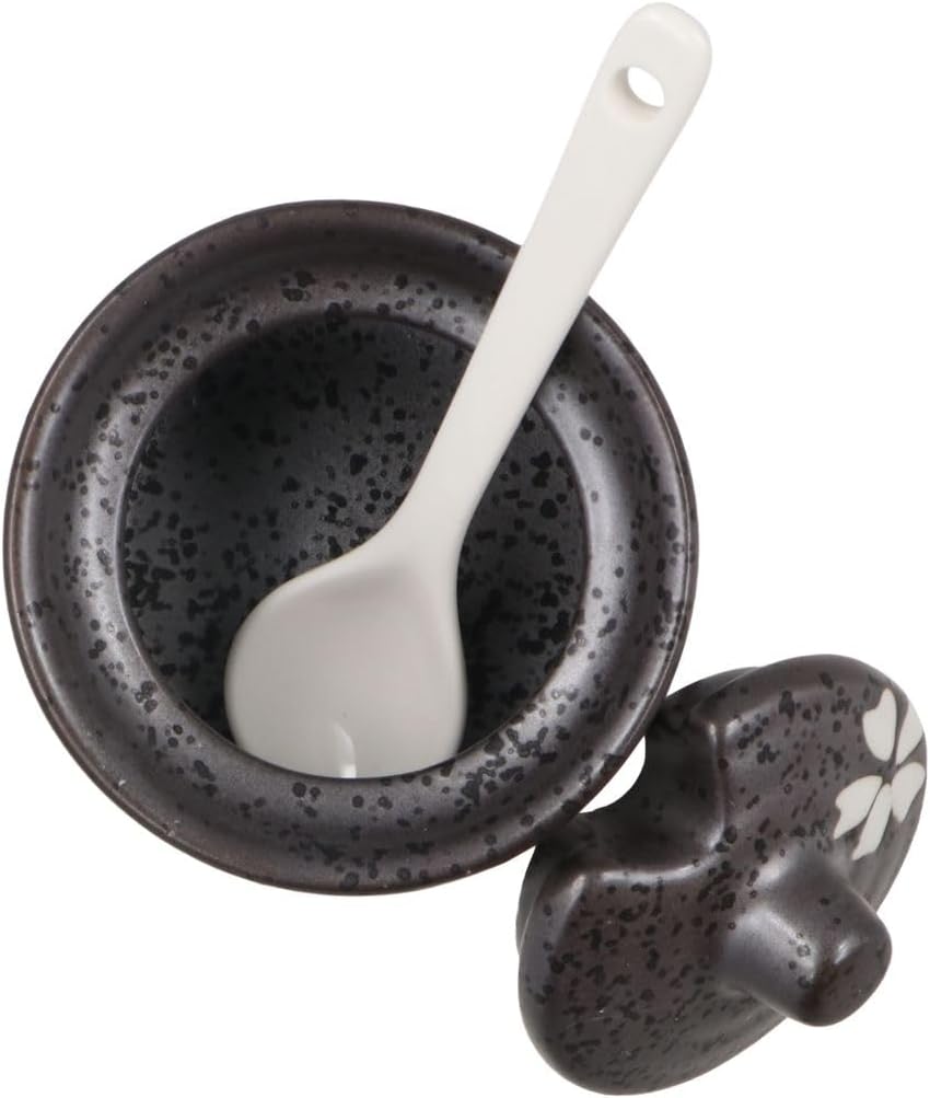 Japanese Mini Sugar Bowl Seasoning Pot Salt Pepper Storage Jar Ceramic Sugar Bowl with Lid and Spoon Seasoning Box Kitchen Storage for Salt, Candy