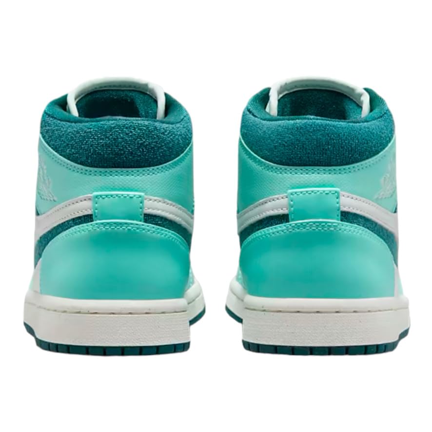 Image of Nike Women's Air Jordan 1 Mid SE Sneaker