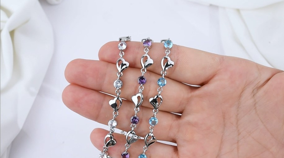 VGWON Bracciale A Cuore In Argento Per Donna – Gioiello In Acciaio Inox Ipoallergenico Con Scatola Regalo E Cartolina - 2