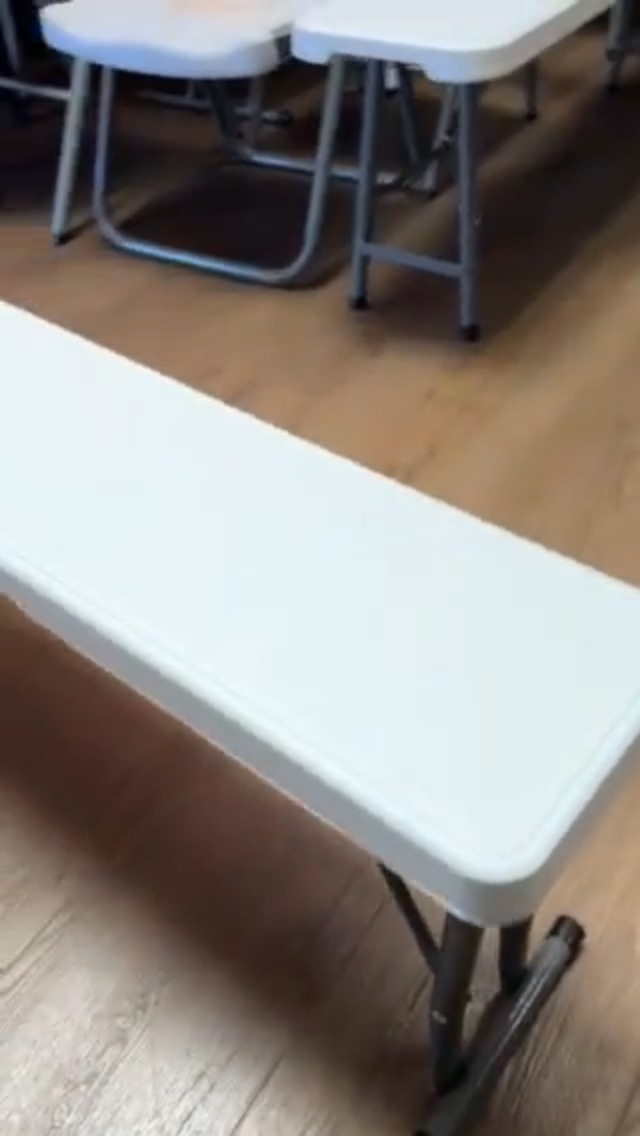 Amazon.com: New Home Era 2.75ft Plastic Folding Bench
