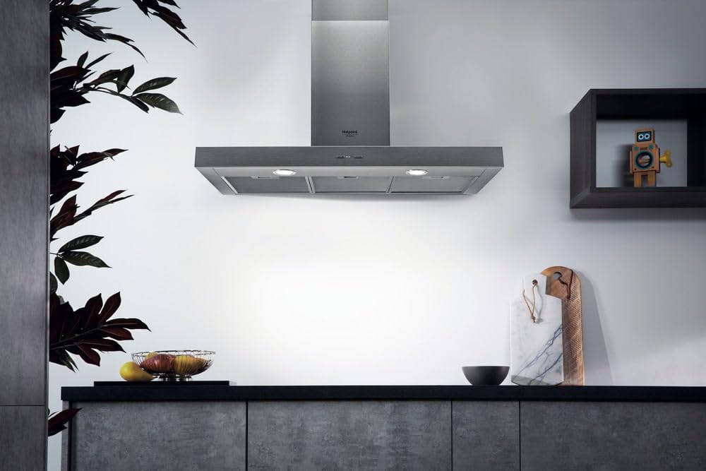Hotpoint - HHBS 9.7F LB X Hotte Aspirante - Débit d'Air 713 m3/h avec Booster, Éclairage LED, Silencieuse et Classe Énergétique B - Largeur 90 cm - Inox