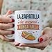 Imagen de MUGFFINS Taza mamá graciosa con frase La zapatilla de mamá nunca falla en Español 330 Ml