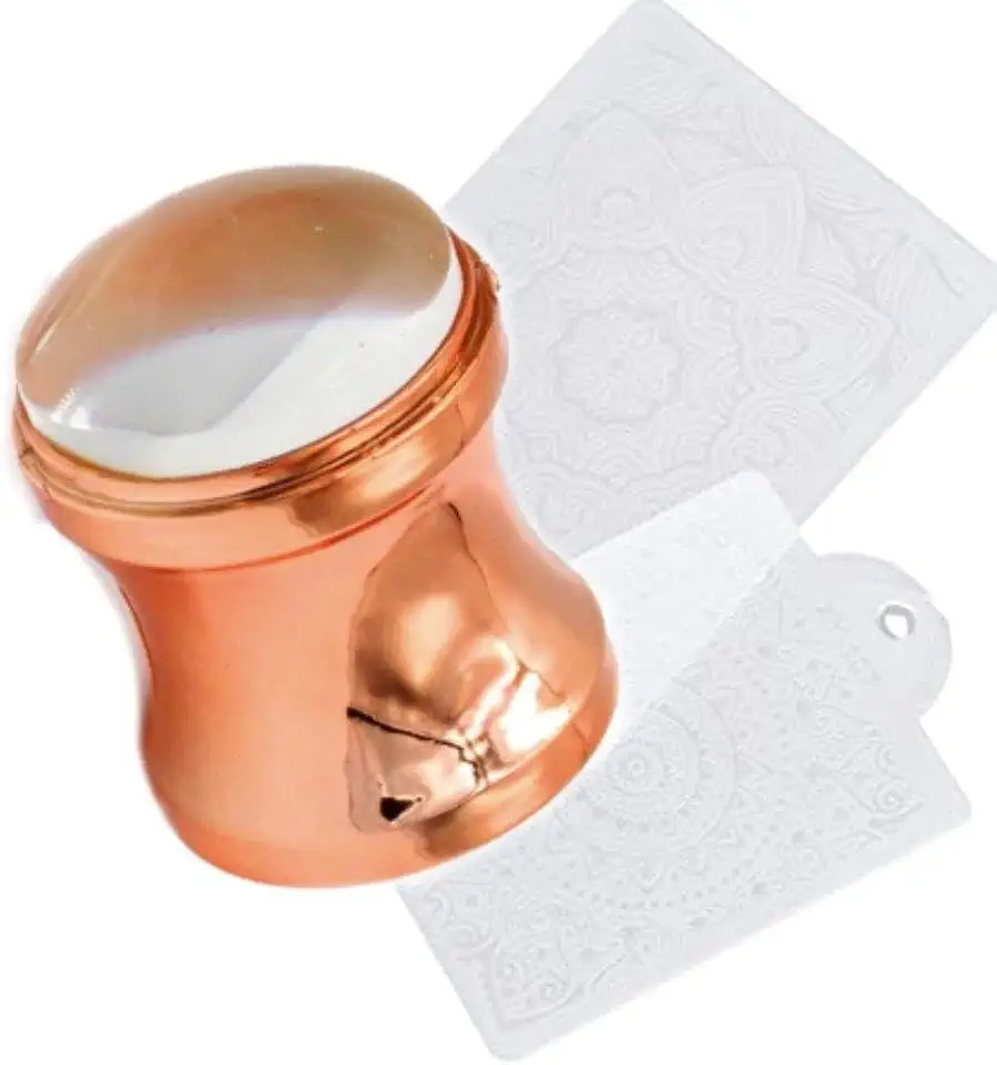 Carimbo de unha Francesinha com placa e raspador