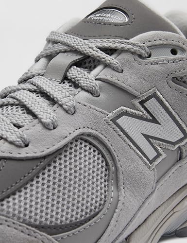 Image of New Balance Men 2002 Sneaker