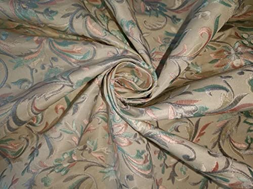 Tissu brocart brodé floral pour confectionner une robe de mariée unique