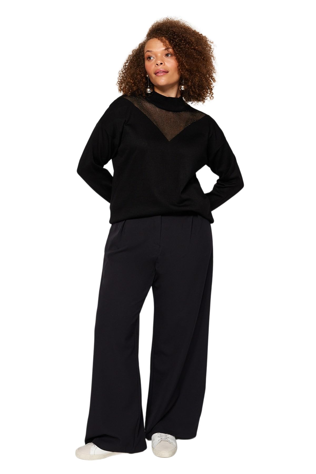 Trendyol Damen Gerade Lange Ärmel Entspannt Sweater in Plus Size
