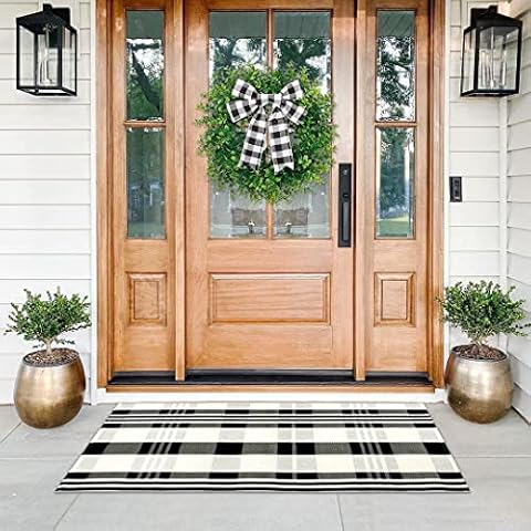 Seavish Indoor Outdoor Doormats Buffalo Checkered Rug, 2’ x 3’ Black and White Plaid Rug Handmade Woven, Machine Washable Small Carpet Welcome Mat Throw Rug for Porch/Kitchen/Entry Way/Laundry Cover
