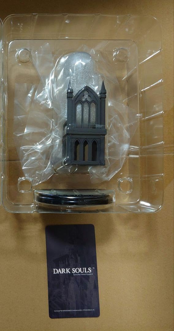 Amazon.co.jp: ダークソウル 暗月の騎士団総長ヨルシカ フィギュア