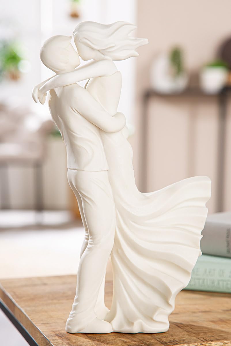 GILDE Couple in The Wind 31cm Tall White Resin Figurine Pair