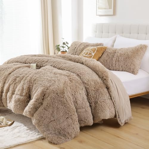 Smoofy Fluffy King Size Comforter Set, Faux Fur Comforter Set, Luxury Fuzzy King Bedding Set, Soft Shaggy Bed Set for All Season, 3 Pieces - 1 Comforter & 2 Pillowcases, Khaki