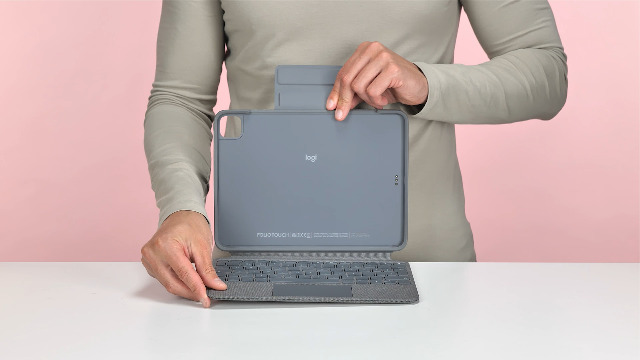 Logitech Folio Touch iPad Pro 11-inch(1st, 2nd, 3rd, 4th gen