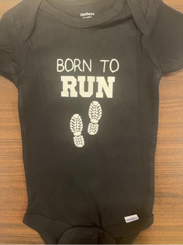 Born to run toddler shirt boys running t-shirt future runner kids youth girls t-shirt3