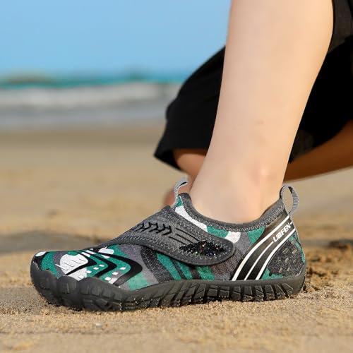 Image of UBFEN Kids Water Shoes for Boys Girls Quick-Dry Swim Aqua Socks | Lightweight, Barefoot-style, Perfect for Water parks, Beach, Pool, Kayak, Creek Hiking, Camping, Toddler, Little Kid, Big Kid