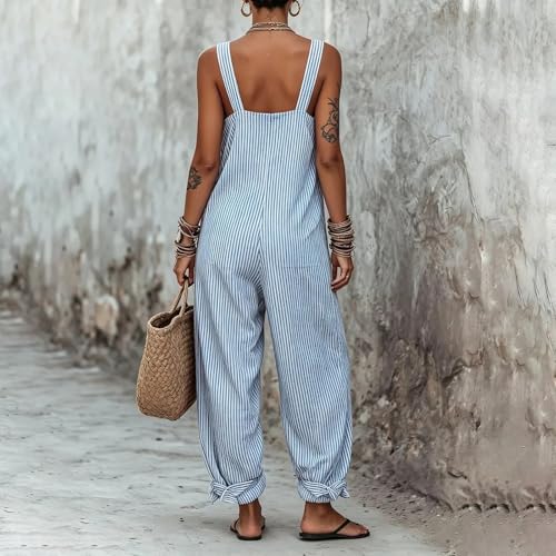 Overol a rayas para mujer que soluciona tu look casual de verano 6