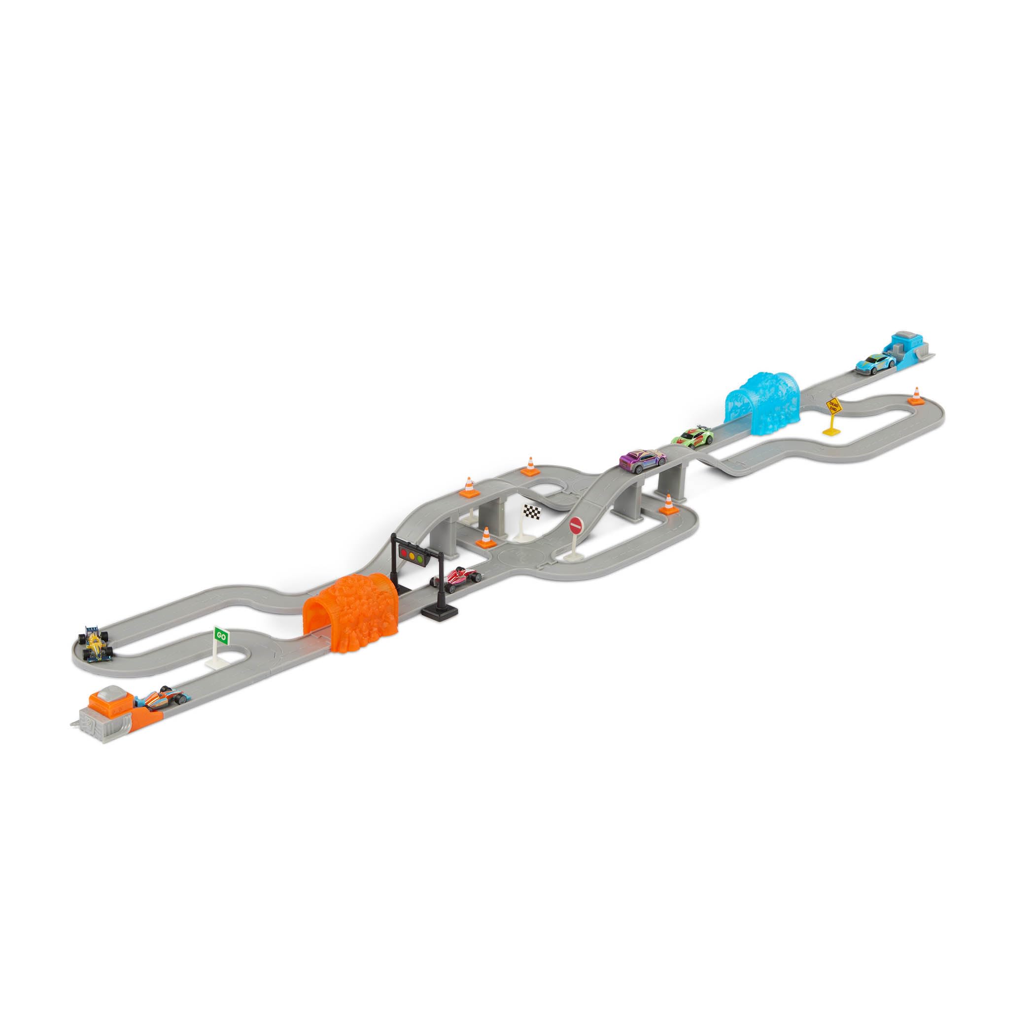 Driven by Battat - Toy Race Track Set - Racetrack with Launchers for Kids - 6 Mini Race Cars - 60+ Tracks & Accessories - 3 Years +