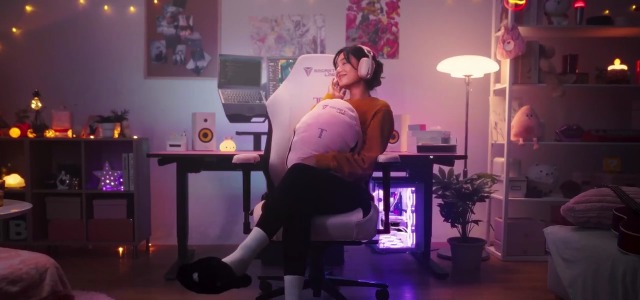 Amazon｜Secretlab メモリーフォームランバーピロー Final