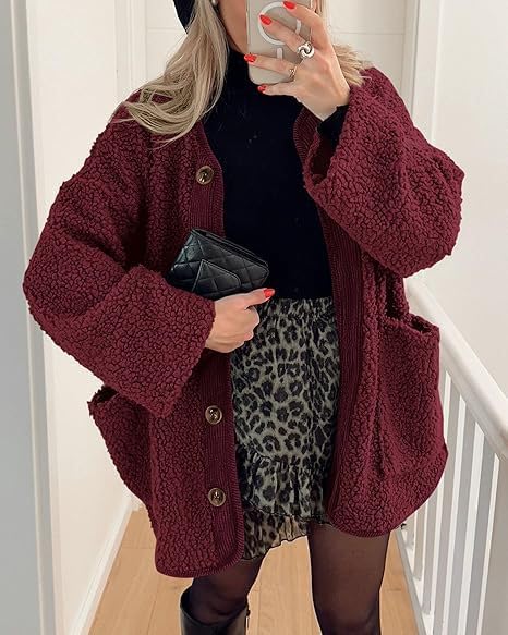 Women's Fuzzy Fleece Jackets Long Sleeve Button Down Fuzzy Sherpa Outerwear with Pockets3