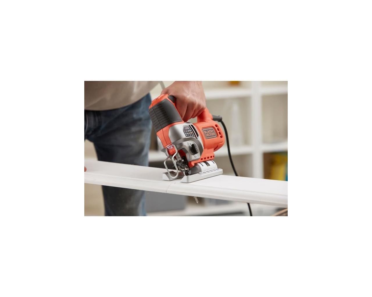 BLACK+DECKER Wyrzynarka wahadłowa black+decker 650 watów + 5 akcesoriów + skrzynka narzędziowa bes610ka5-qs