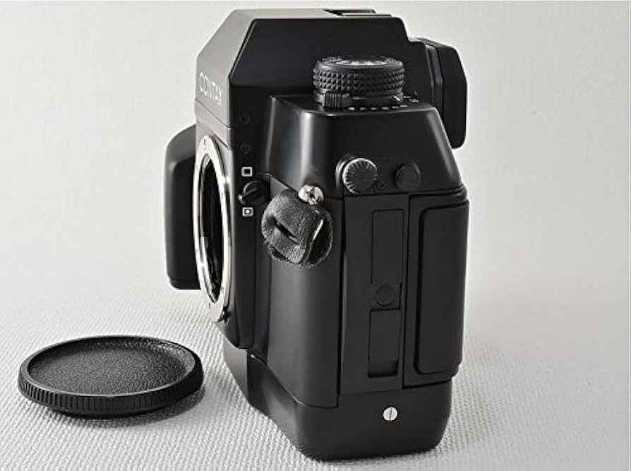 コンタックス AX SLR Film Camera #C233 CONTAX AX SLR Film Camera : Amazon.ca: Electronics