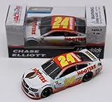 Lionel Racing Chase Elliott # 24 Hooters 2017 Chevrolet SS 1:64th Scale ARC HT Official Diecast of the NASCAR Cup Series