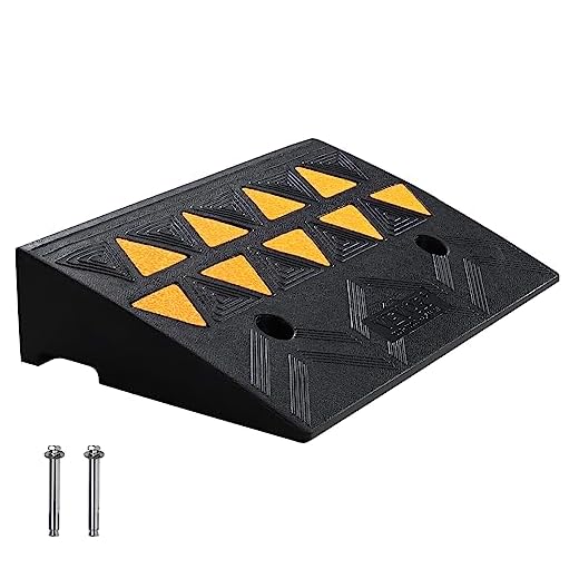 Mophorn 4" Curb Ramp with 2 End Caps, Sidewalk Curb Ramp, 5 Ton Driveway Ramps for The Curb, Rubber Curb Ramp Heavy Duty, for Forklifts, Trucks, Buses