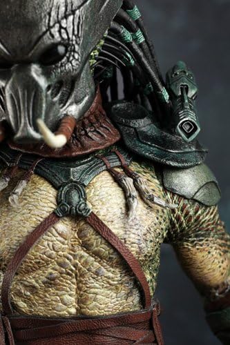 Movie Masterpiece : Predators Tracker Predator [1/6 Scale PVC]