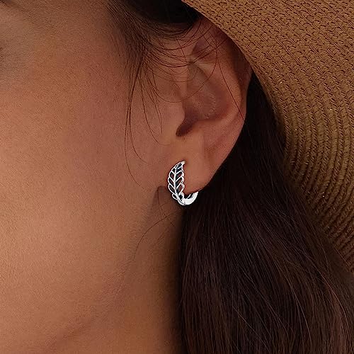 MUNDELL 925 Sterling Silver Dachshund Turtle Hoop Earrings for Women Green Zircon Eyes Snake Ear Buckles Statement Fine Jewelry2