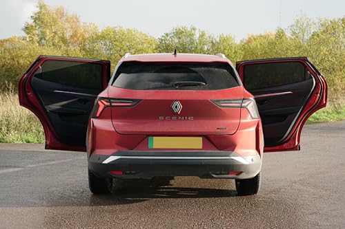 Pare-soleil Renault Scénic E-Tech 2024 protégeant des regards indiscrets