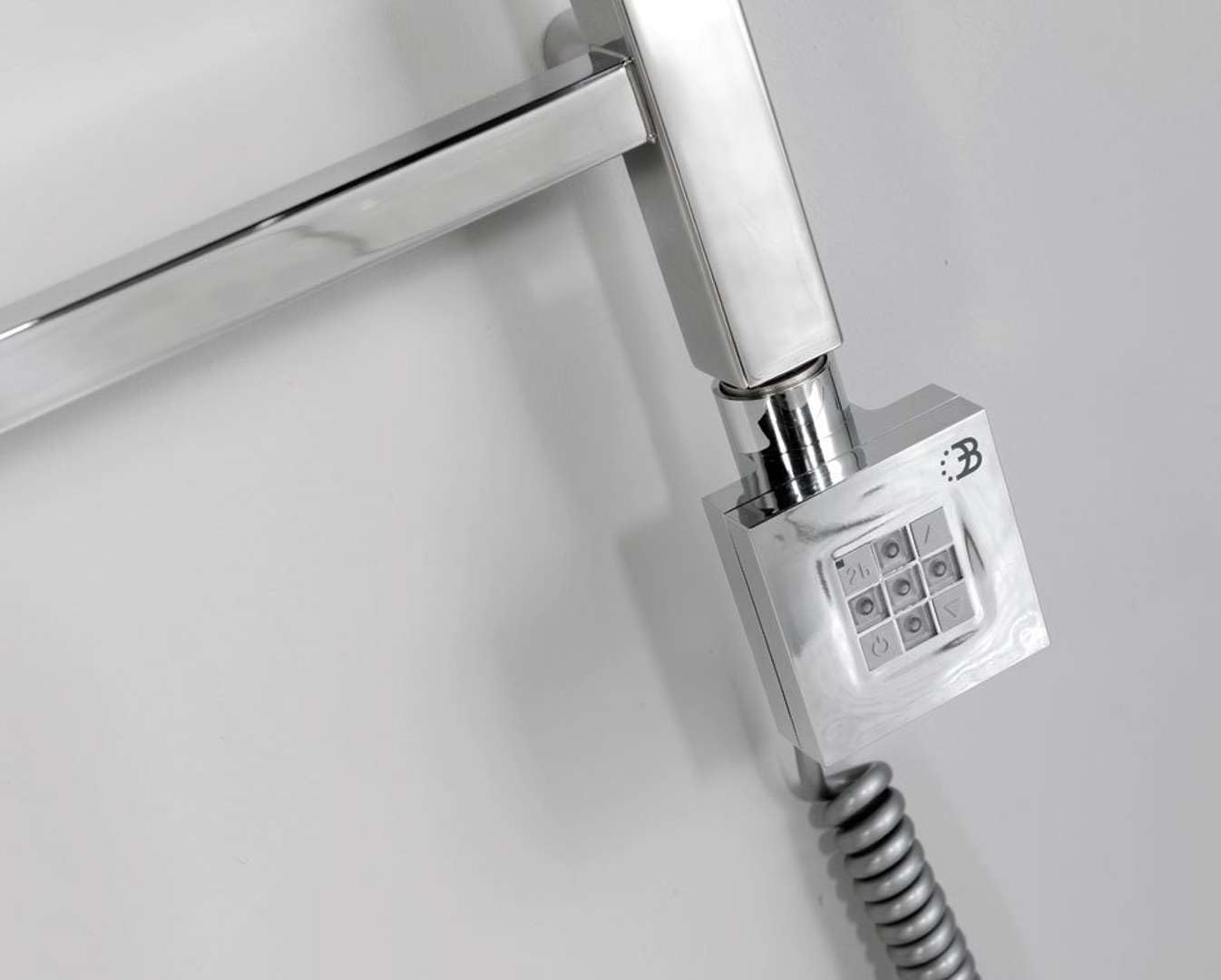 Digitaler Thermostat Regler KTX2 Chrom – Temperaturregler für Badheizkörper – Elektronische Heizungssteuerung mit LED-Display – Für Heizstab & Handtuchheizkörper