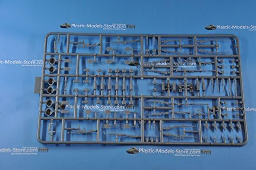Master Box Plastic Model Figures German Motorcyclists, WW|| ERA 1/35 35178
