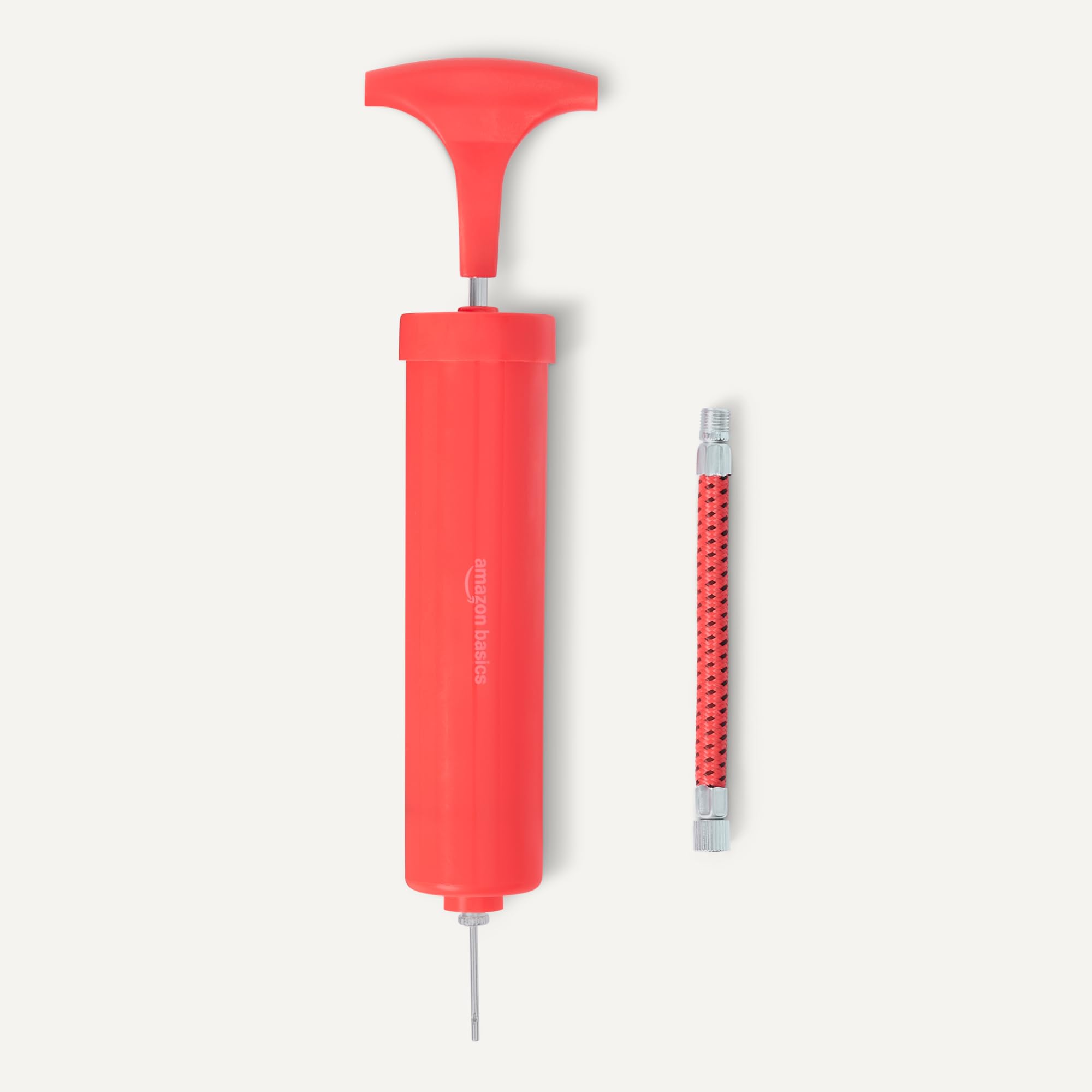 Amazon Basics Volleyball d’Intérieur et d’Extérieur Taille 5 avec Pompe - Ballon d’Entraînement en Cuir PVC avec Coutures Renforcées et Vessie en Butyle, Blanc et Gris - 4