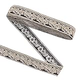 Vintage Stickband: Das untere Band ist schwarz, mit dem Muster von Weinblüten und blättern in Goldfäden, und Faden auf beiden Seiten dicht gesäumt. Das Gesamtdesign ist in zarter und schöner Form, sieht malerisch aus.