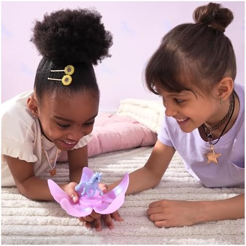 Unicorn Academy bebek tek boynuzlu at koleksiyon figürü - oynamak ve koleksiyon yapmak için sihirli çiçekli sürpriz tek boynuzlu at, sevilen Netflix serisine uygun, 4 yaş+ çocuklar için, çeşitli ürün - Görsel 4