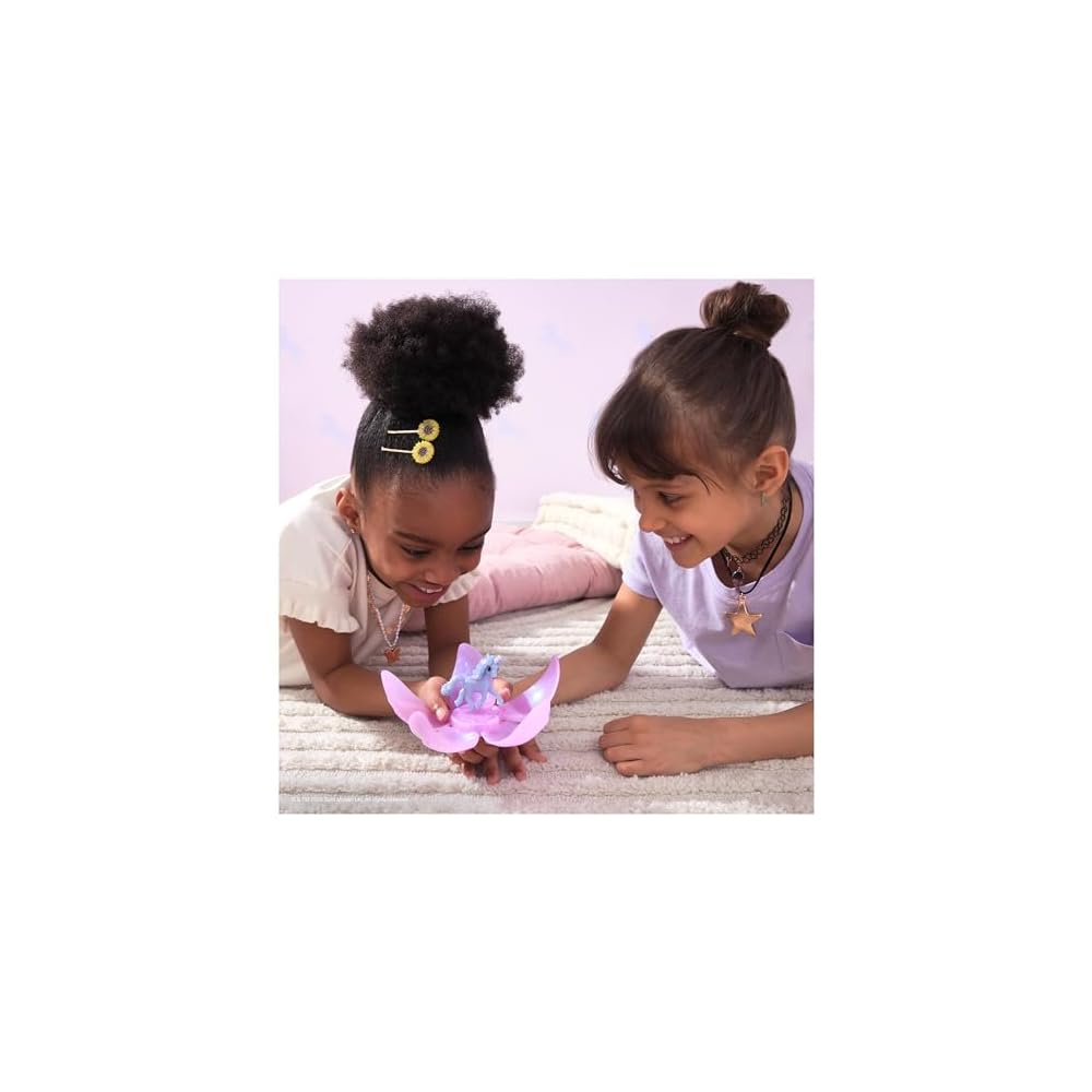 Unicorn Academy, Collectible Baby Unicorn, boîte mystère de figurine surprise (les styles peuvent varier), poupées et licornes pour filles à partir de 4 ans Unicorn Academy, Collectible Baby Unicorn, boîte mystère de figurine surprise (les styles peuvent varier), poupées et licornes pour filles à partir de 4 ans