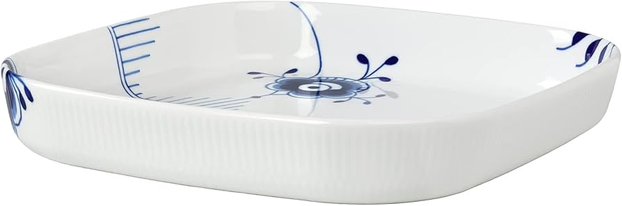 未使用　ロイヤルコペンハーゲン　ブルーフルーテッドメガ　オーブンウェアラウンド ブルーフルーテッド メガ オーブンウェアラウンド|ロイヤル