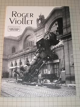 Paperback Roger Viollet Photographic Catalogue - French Edition Book