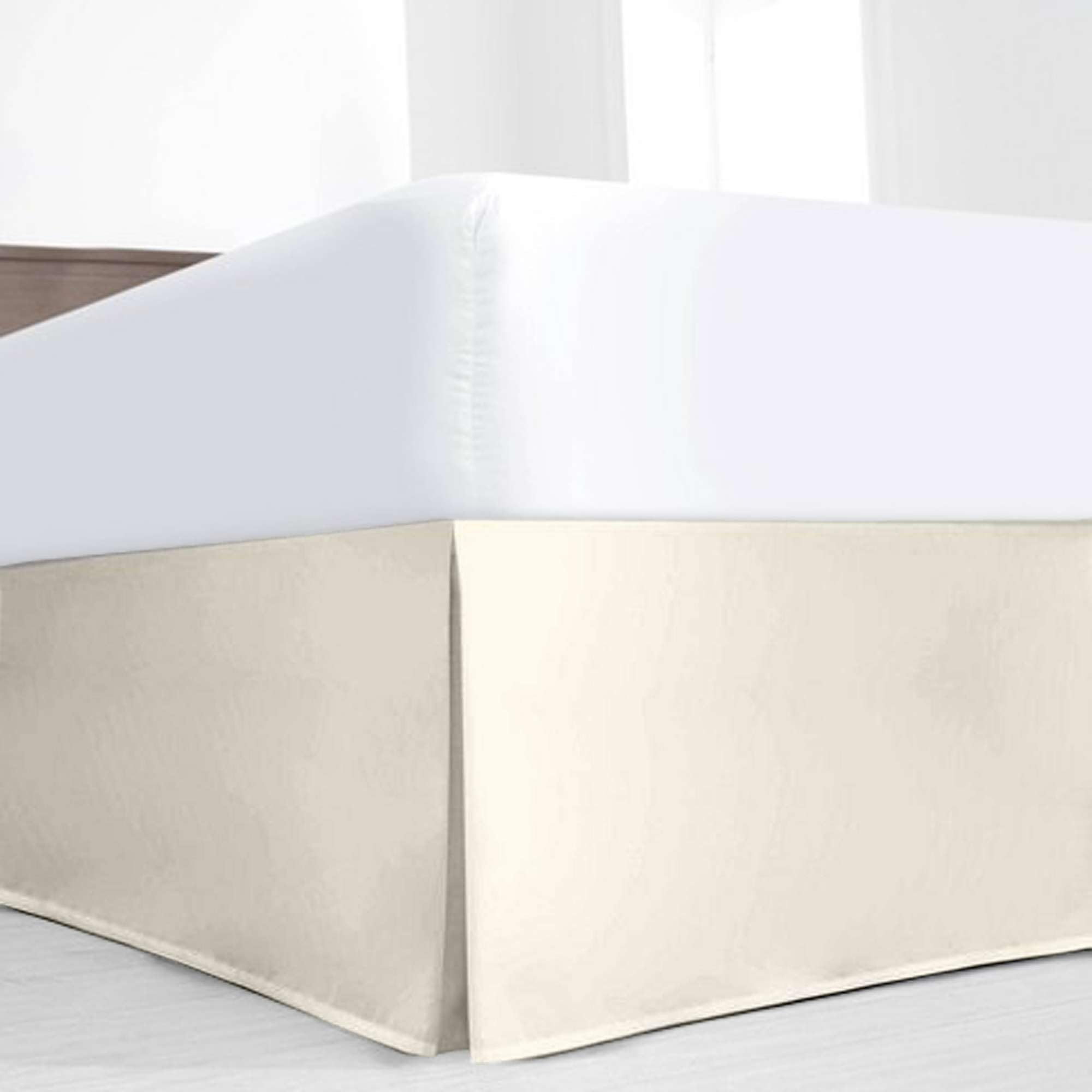 King Bed Skirt with Split Corners, 18 Inch Drop Pleated Dust Ruffle, Tailored Bedskirt with Platform, Easy Fit, Wrinkle Resistant Microfiber, Machine