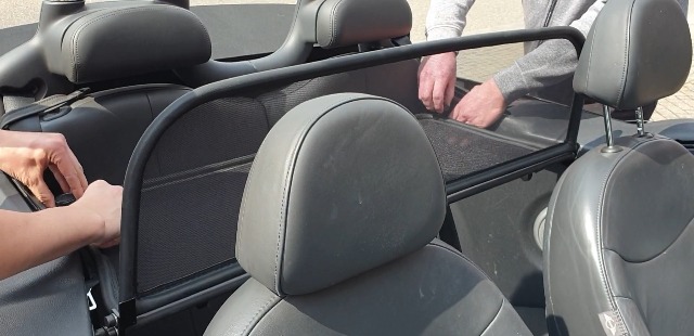Watch Mini R52 / R57 wind deflector installation on Amazon Live
