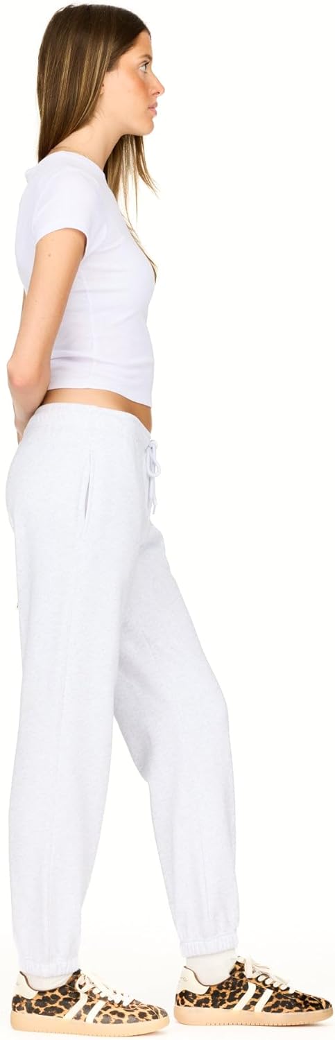 Forever 21 Women's Fleece Joggers - Patch-Detail Sweatpants with Elastic Waistband, Soft Cotton Blend, Cloud Grey, Small - Image 2